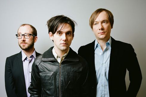 Lirik dan Chord Lagu Four Winds dari Bright Eyes