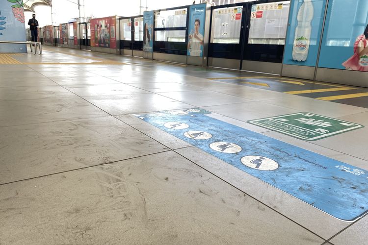 Abu Vulkanik Anak Krakatau Sampai Stasiun MRT Blok M, Begini Kondisinya