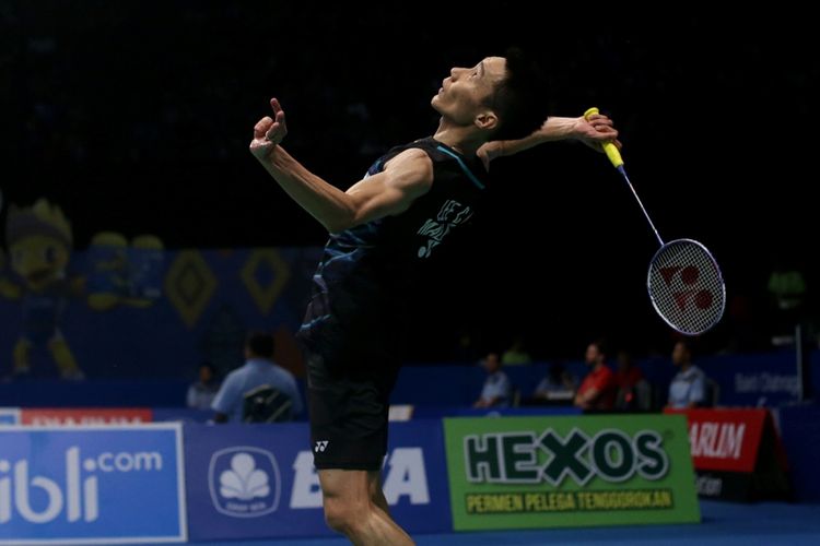 Pemain tunggal putra Malaysia, Lee Chong Wei bertanding melawan pemain tunggal putra India, Prannoy Haseena Sunil Kumar pada pertandingan babak kedua BCA Indonesia Open Super Series Premier 2017 di Plenary Hall, Jakarta Convention Center, Kamis (15/6/2017). Bersama Lin Dan, Lee Chong Wei masuk dalam daftar BWF Hall of Fame 2023.