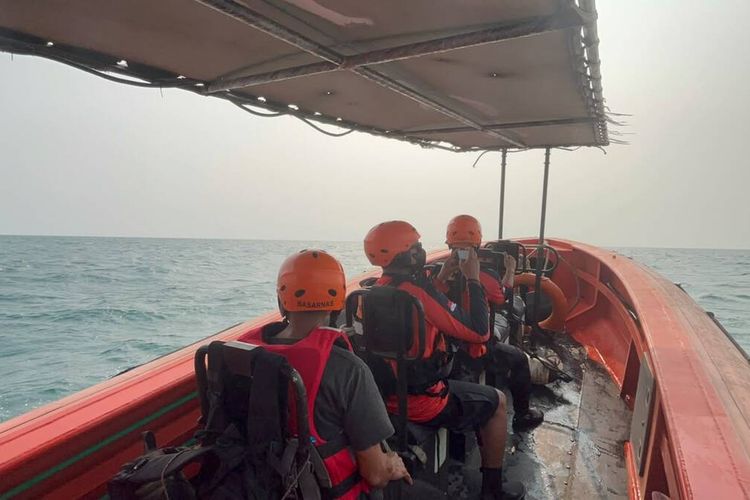 Hari Kedua Pencarian, 5 Jurnalis Hilang di Selat Sunda Belum Juga Ditemukan
