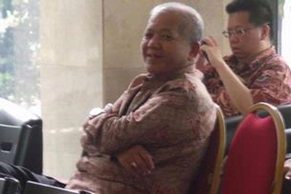 Anggota Komisi II DPR, Ignatius Mulyono, menjalani pemeriksaan di Komisi Pemberantasan Korupsi (KPK), Rabu (27/2/2013), sebagai saksi untuk dugaan gratifikasi Anas Urbaningrum.