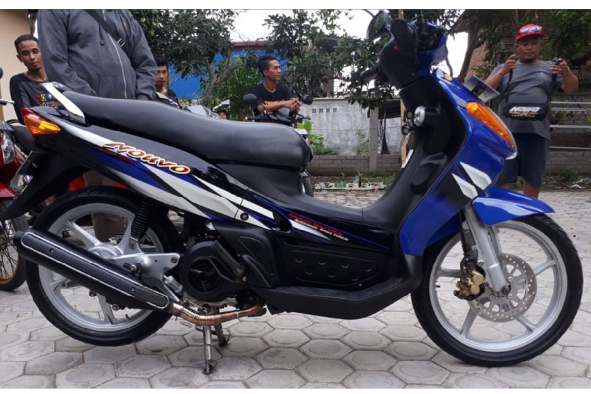 Yamaha Nouvo restorasi di Lombok