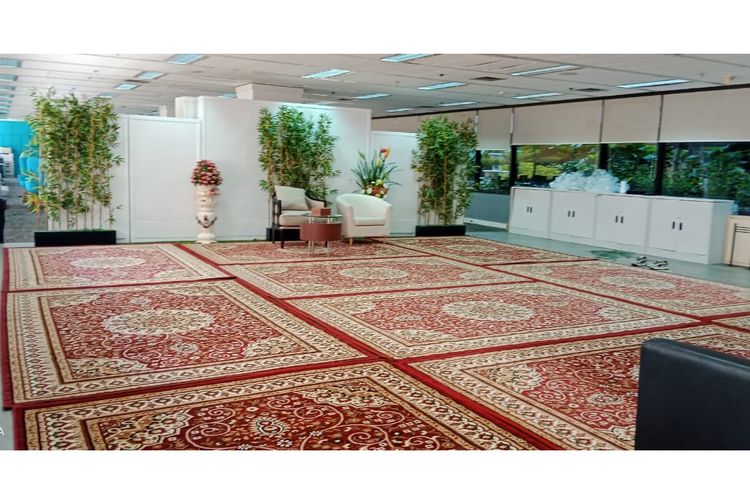 Ratu Karpet telah menjadi vendor penyewaan karpet berpengalaman dan tepercaya sejak 2018