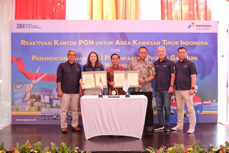 Acara Penandatanganan MoU oleh PGN terkait potensi pengembangan pemanfaatan gas bumi di Makassar, Sulsel, Jumat (4/10/2024). 
