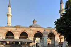 Semai Kerinduan Ibadah dari Keagungan Masjid Turki
