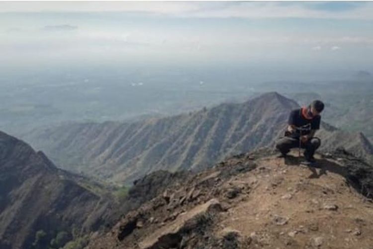 Unduh 830 Koleksi Gambar Gunung Piramida Keren HD