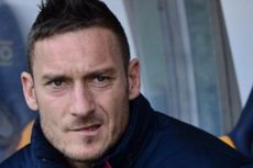 Dihajar Barcelona, Totti Lihat Sisi Positif