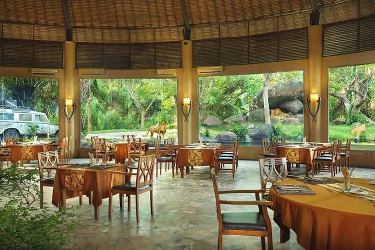 Tsavo Lion Restaurant di Mara River Safari Lodge.