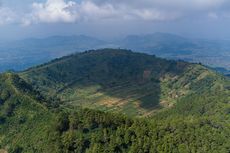 Wisata Gunung Blego via Magetan, Ada Telaga Tanpa Air di Puncaknya