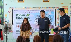 Dorong Pendidikan Berkualitas bagi Masyarakat, Askrindo Gelar Kelas Inspiratif di Maros Sulawesi Selatan