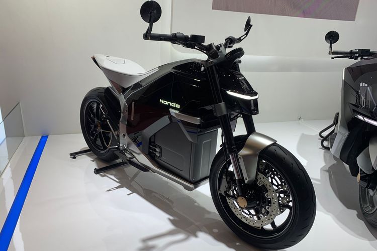 Honda EV Fun Concept dan EV Urban Concept pamer di IIMS 2025