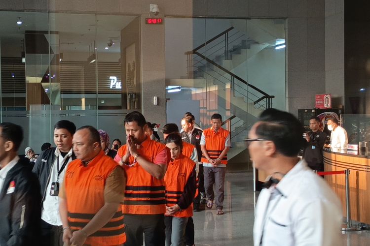 BREAKING NEWS: KPK Tetapkan Adik Kepala BNPB Jadi Tersangka Korupsi Dana Siap Pakai