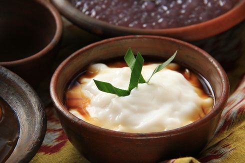 Resep Bubur Sumsum Kue Keranjang, Suguhan Manis untuk Imlek