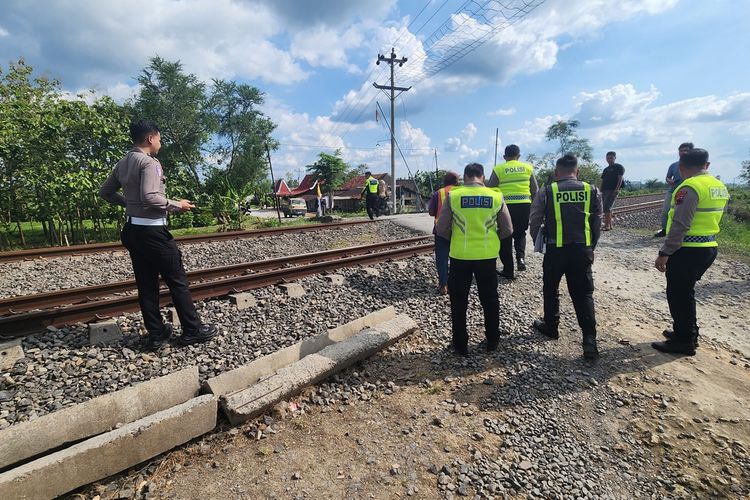 Polda Jateng Terjunkan Tim TAA, Dalami Kecelakaan Maut KA Argo Bromo Anggrek di Grobogan