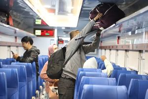 KAI Gelar Diskon 50 Persen untuk Extra Seat saat Nataru, Penumpang Bisa Beli Kursi di Sebelahnya