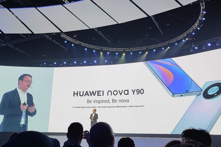 Huawei Nova Y90 meluncur secara global.