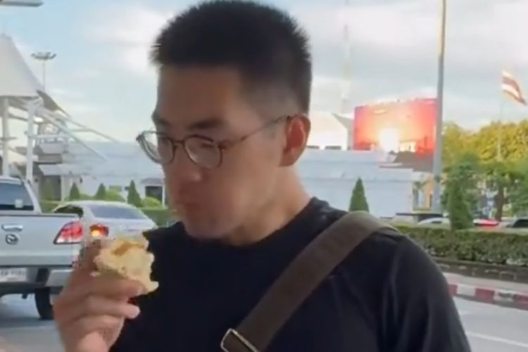 Tak Bisa Dibawa Terbang, Keluarga China Nekat Habiskan 5,5 Kg Durian