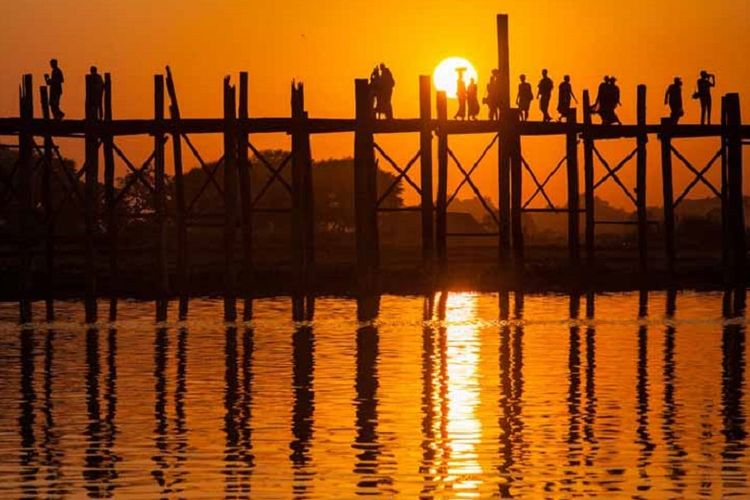 Jembatan U Bein, Myanmar.