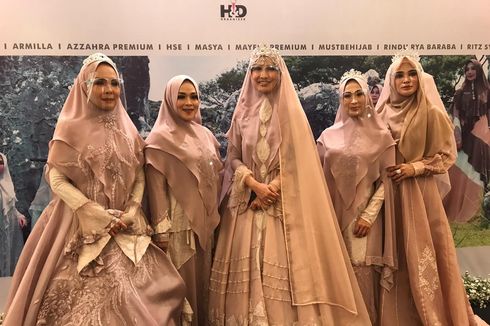 Gebrakan Pakaian Syar’i, Padu Kain Tenun Garut dan Swarovski Austria