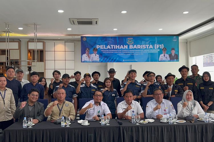 Pemerintah Kota Tangerang Selatan dan Tanam Ilmu menggelar pelatihan barista pada 26-27 Juni 2024.