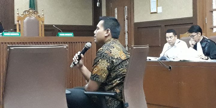 Pegawai PT Merial Esa Muhammad Adami Okta bersaksi di Pengadilan Tipikor Jakarta, Senin (27/8/2018).
