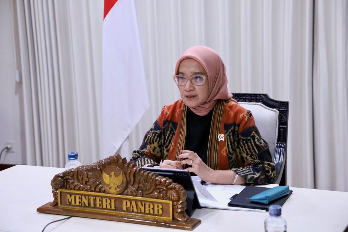 Menteri PANRB Rini Widyantini.