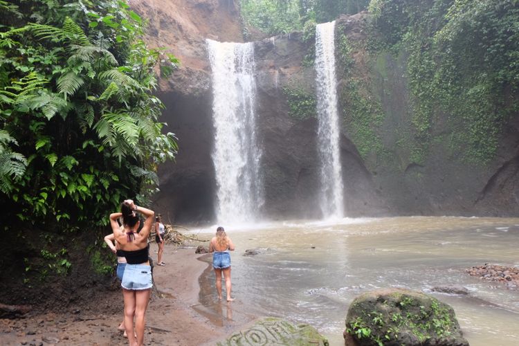 Air Terjun Tibumana di Desa Apuan, Bangli, Bali.