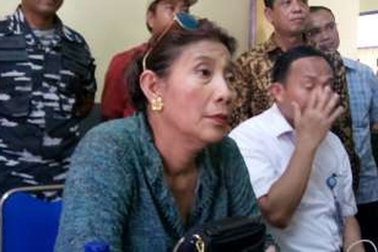 Menteri Kelautan Dan Perikanan RI, Susi Pudjiastuti saat dialog dengan nelayan di Jembrana Bali, Sabtu(4/6/2016)