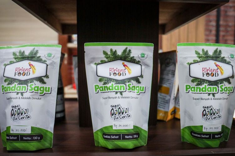 Salah satu produk olahan dari komoditas sagu di Jayapura, Papua.