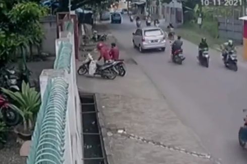 Viral, Video Satu Karung Paket Milik Kurir di Bogor Hilang Digondol Maling