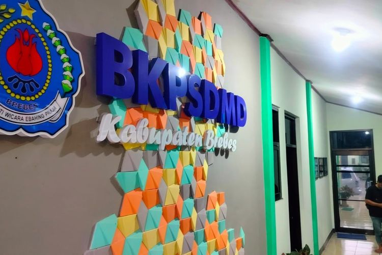 Pemkab Brebes Usut 3.000 ASN Pengguna Aplikasi Presensi Ilegal, Mayoritas Kalangan Guru