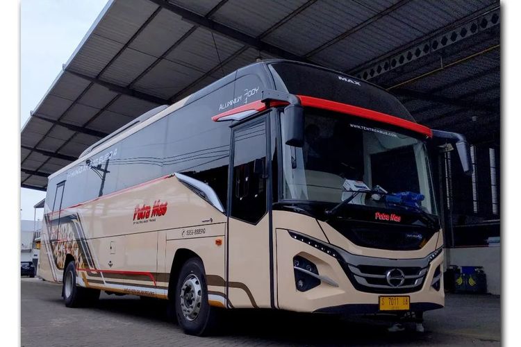 Bus baru PO Putra Mas