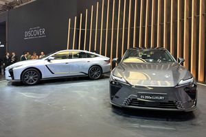 Sudah Banyak Dipesan, Ini Karakter Pembeli All-New Lexus ES