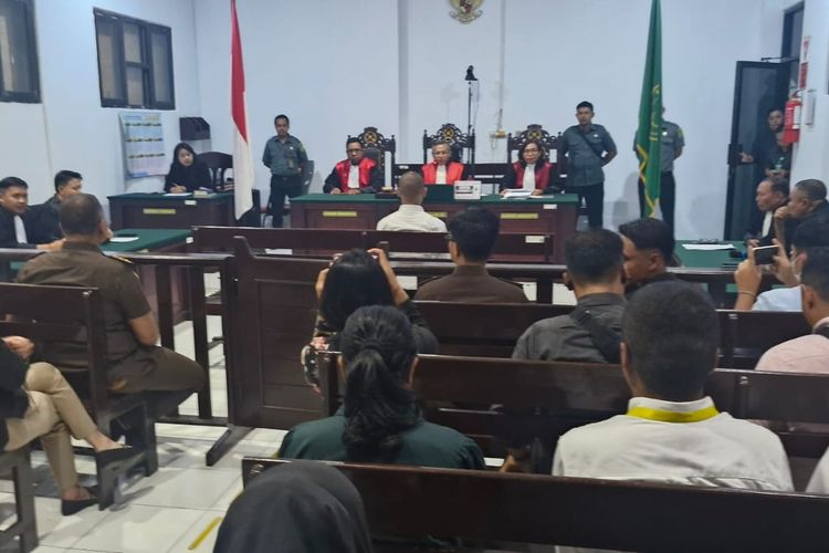 Oknum Brimob Penganiaya Siswa di Tual hingga Tewas Jalani Sidang Perdana