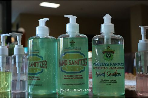 Atasi Kelangkaan, Laboratorium Farmasi Unhas Produksi Hand Sanitizer