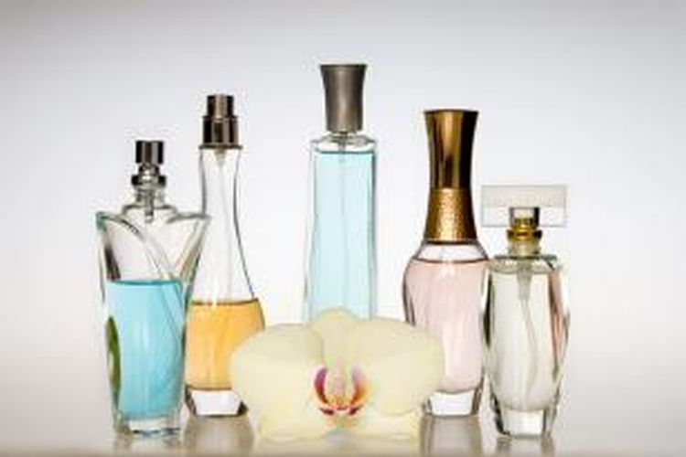 Pilihlah parfum yang bisa mencerminkan kepribadian.