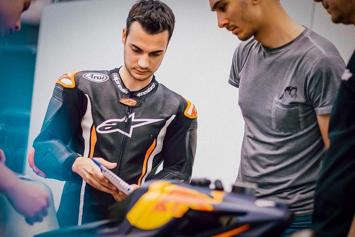 Dani Pedrosa sudah bergabung dengan keluarga KTM.