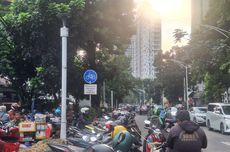 Parkir Liar di Senopati Dirazia, Jukir: Banyak Karyawan Parkir di Sini