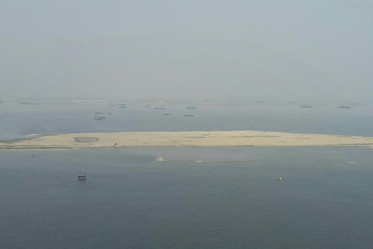 Bakal Pulau G dilihat dari ketinggian Menara London, Pantai Mutiara.