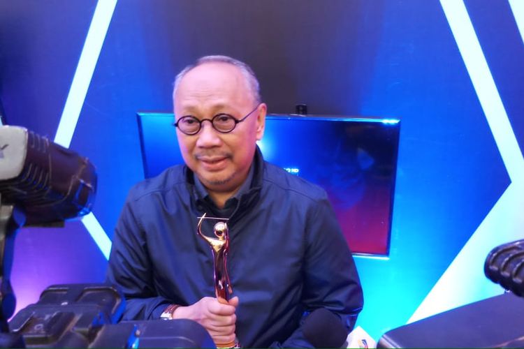 Penyanyi sekaligus pencipta lagu legendaris, Ebiet G Ade saat ditemui di sela-sela acara AMI Awards, MNC Studios, Kebon Jeruk, Jakarta Barat, Kamis (28/11/2019) dini hari.