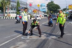 Minibus Angkut Penumpang Terguling Usai Bertabrakan di Salatiga, 2 Tewas dan 12 Luka-luka