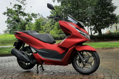 Uji Kenyamanan Posisi Berkendara Honda PCX 160