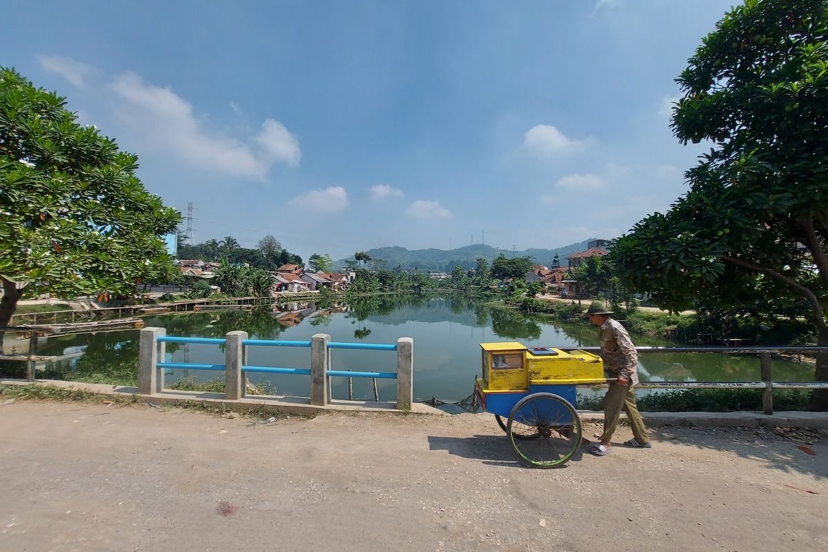 Sempat tercemar limbah selama dua pekan, Situ Ciburuy sudah berangsur kembali normal.