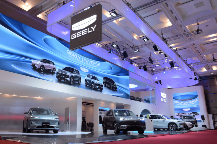 Ilustrasi booth Geely di GIIAS 2025