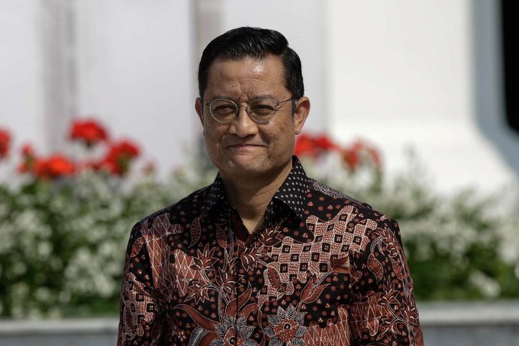 Menteri Sosial, Juliari Batubara sebelum pelantikan menteri-menteri Kabinet Indonesia Maju di Istana Negara, Jakarta, Rabu (23/10/2019). Presiden RI Joko Widodo mengumumkan dan melantik Menteri-menteri Kabinet Indonesia Maju serta pejabat setingkat menteri.