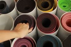 Salah Beli Matras Yoga, Ketahui Risikonya