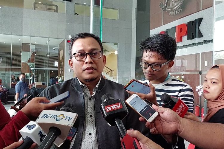 Juru Bicara Penindakan dan Kelembagaan KPK Ali Fikri membenarkan tim penyidik menggeladah ruang kerja Ketua DPRD DKI Jakarta Prasetyo Edi Marsudi hingga anggota DPRD DKI M Taufik, Rabu (18/1/2023).