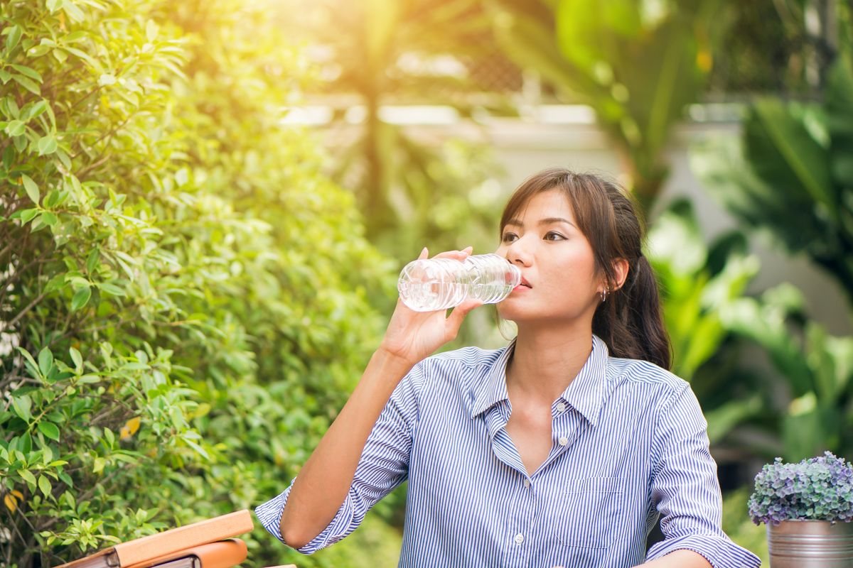 5 Minuman Pencegah Dehidrasi yang Wajib Dikonsumsi Saat Musim Kemarau