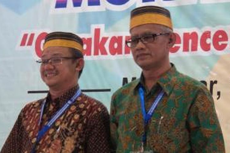 Ketua Umum Pimpinan Pusat Muhammadiyah periode 2015-2020, Haedar Nashir (kanan), dan Sekretaris Umum PP Muhammadiyah Abdul Mu'ti (kiri)