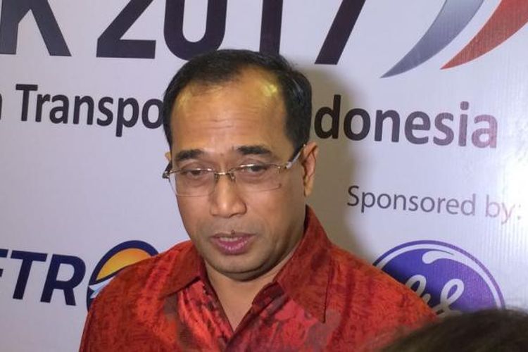 Menteri Perhubungan Budi Karya Sumadi di Hotel Borobudur Jakarta, Kamis (26/1/2017)